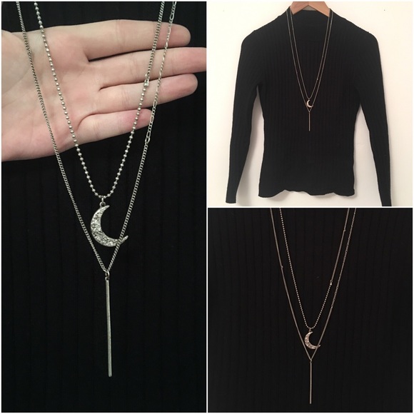 Jewelry - Silver Moon Necklace